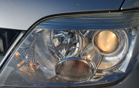 Mitsubishi Outlander III рестайлинг 3, 2006 год, 725 000 рублей, 8 фотография