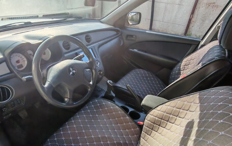 Mitsubishi Outlander III рестайлинг 3, 2006 год, 725 000 рублей, 15 фотография