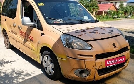 Peugeot Partner II рестайлинг 2, 2012 год, 330 000 рублей, 4 фотография