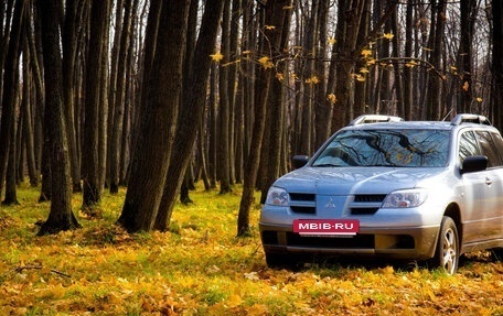 Mitsubishi Outlander III рестайлинг 3, 2006 год, 725 000 рублей, 40 фотография