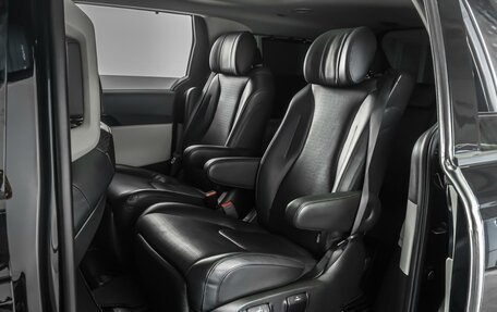KIA Carnival, 2022 год, 4 999 000 рублей, 9 фотография