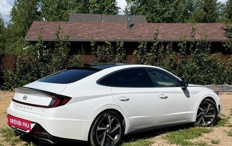 Hyundai Sonata VIII, 2021 год, 2 450 000 рублей, 4 фотография