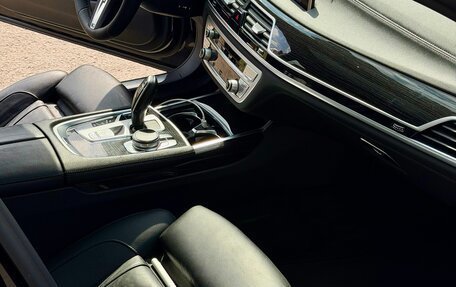 BMW 7 серия, 2020 год, 4 900 000 рублей, 12 фотография