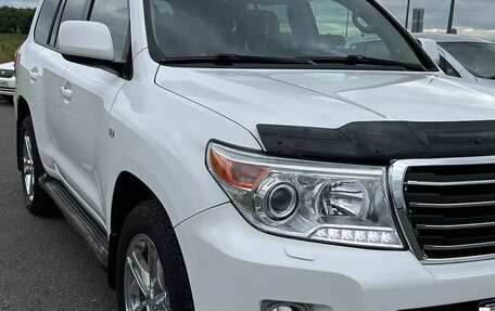 Toyota Land Cruiser 200, 2010 год, 2 550 000 рублей, 5 фотография
