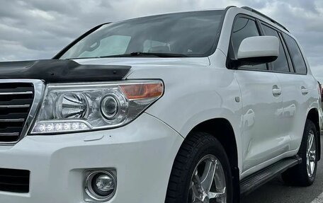 Toyota Land Cruiser 200, 2010 год, 2 550 000 рублей, 9 фотография
