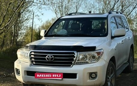 Toyota Land Cruiser 200, 2010 год, 2 550 000 рублей, 8 фотография