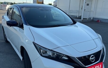 Nissan Leaf II, 2019 год, 1 640 000 рублей, 3 фотография