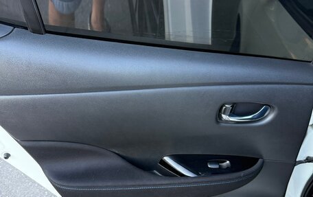 Nissan Leaf II, 2019 год, 1 640 000 рублей, 18 фотография