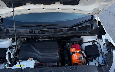 Nissan Leaf II, 2019 год, 1 640 000 рублей, 28 фотография