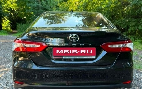 Toyota Camry, 2021 год, 3 050 000 рублей, 3 фотография