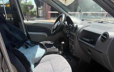 Renault Logan I, 2006 год, 640 000 рублей, 10 фотография