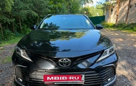 Toyota Camry, 2021 год, 3 050 000 рублей, 24 фотография