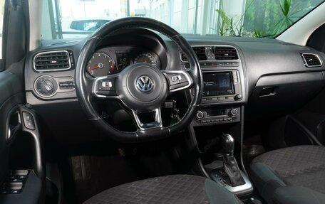 Volkswagen Polo VI (EU Market), 2019 год, 1 297 000 рублей, 6 фотография