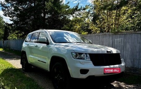 Jeep Grand Cherokee, 2011 год, 1 900 000 рублей, 7 фотография