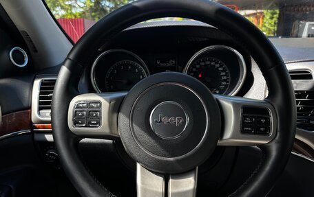Jeep Grand Cherokee, 2011 год, 1 900 000 рублей, 13 фотография