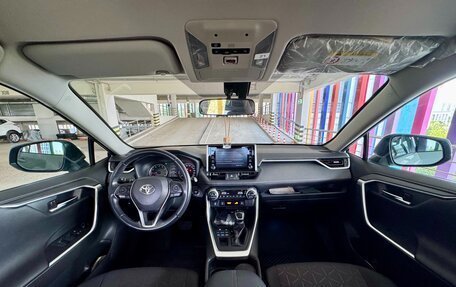 Toyota RAV4, 2020 год, 3 250 000 рублей, 16 фотография