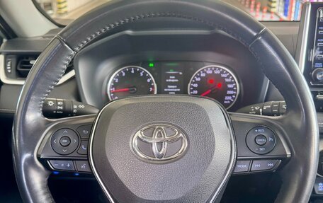 Toyota RAV4, 2020 год, 3 250 000 рублей, 17 фотография