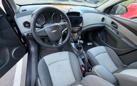 Chevrolet Cruze II, 2010 год, 349 000 рублей, 5 фотография
