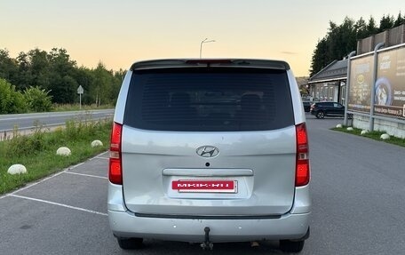 Hyundai Grand Starex Grand Starex I рестайлинг 2, 2007 год, 850 000 рублей, 4 фотография