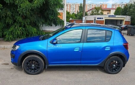 Renault Sandero II рестайлинг, 2016 год, 1 150 000 рублей, 2 фотография