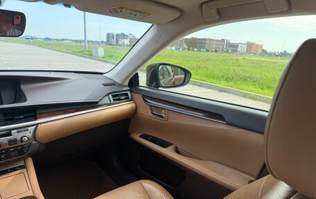 Lexus ES VII, 2016 год, 2 950 000 рублей, 17 фотография