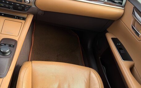 Lexus ES VII, 2016 год, 2 950 000 рублей, 23 фотография