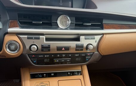 Lexus ES VII, 2016 год, 2 950 000 рублей, 30 фотография