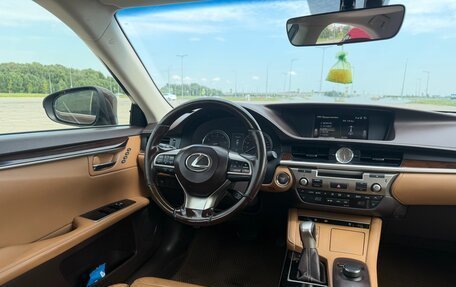 Lexus ES VII, 2016 год, 2 950 000 рублей, 20 фотография