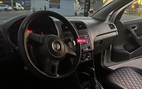 Volkswagen Polo VI (EU Market), 2013 год, 750 000 рублей, 7 фотография