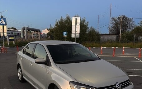 Volkswagen Polo VI (EU Market), 2013 год, 750 000 рублей, 3 фотография