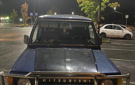 Mitsubishi Pajero III рестайлинг, 1990 год, 580 000 рублей, 1 фотография