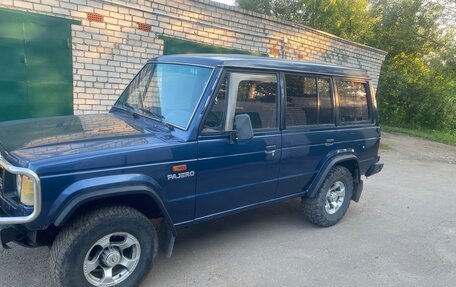 Mitsubishi Pajero III рестайлинг, 1990 год, 580 000 рублей, 14 фотография