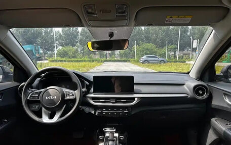 KIA K3, 2023 год, 1 470 000 рублей, 13 фотография