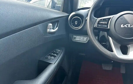 KIA K3, 2023 год, 1 470 000 рублей, 21 фотография