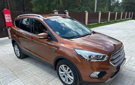 Ford Kuga III, 2018 год, 1 750 000 рублей, 2 фотография