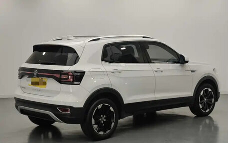 Volkswagen T-Cross I, 2022 год, 1 211 100 рублей, 6 фотография
