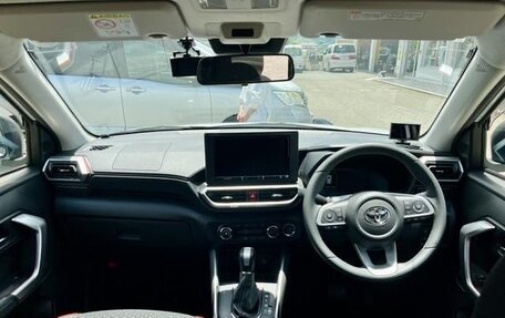 Toyota Raize I, 2022 год, 1 450 000 рублей, 9 фотография