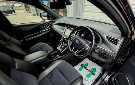 Toyota Harrier, 2019 год, 1 899 000 рублей, 8 фотография