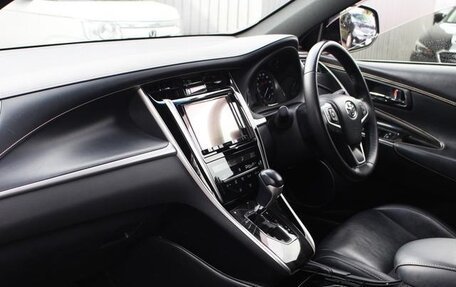 Toyota Harrier, 2019 год, 1 728 000 рублей, 13 фотография