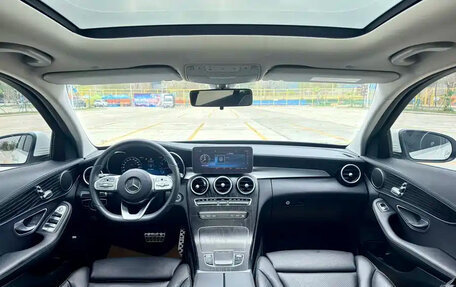Mercedes-Benz C-Класс, 2021 год, 2 000 000 рублей, 11 фотография