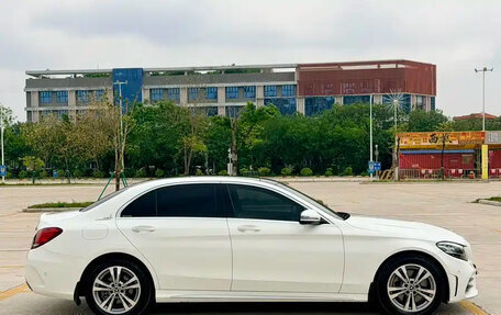 Mercedes-Benz C-Класс, 2021 год, 2 000 000 рублей, 9 фотография