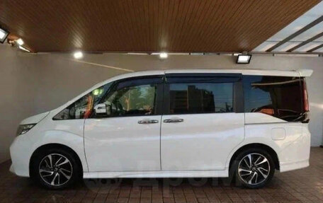 Honda Stepwgn IV, 2017 год, 1 310 007 рублей, 8 фотография