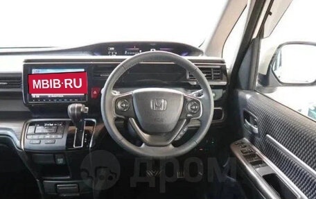 Honda Stepwgn IV, 2017 год, 1 310 007 рублей, 12 фотография