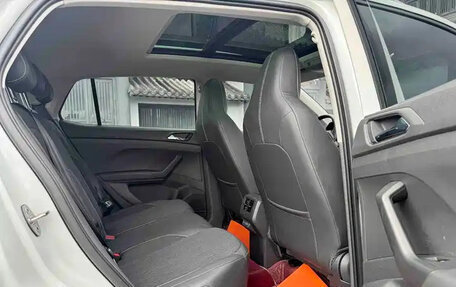 Volkswagen T-Cross I, 2021 год, 1 290 222 рублей, 17 фотография