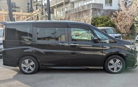 Honda Stepwgn IV, 2018 год, 1 500 100 рублей, 4 фотография
