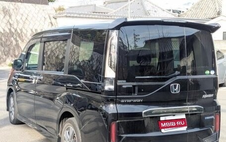 Honda Stepwgn IV, 2018 год, 1 500 100 рублей, 7 фотография