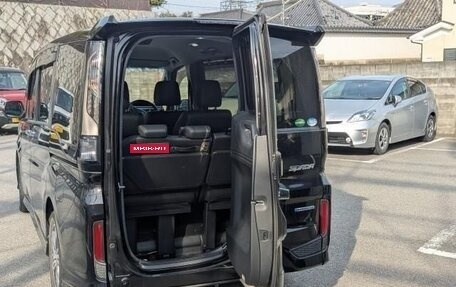 Honda Stepwgn IV, 2018 год, 1 500 100 рублей, 18 фотография