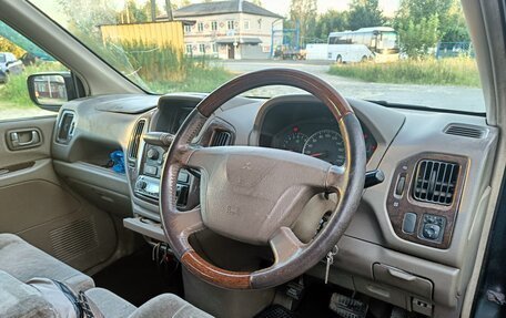 Mitsubishi Dion I рестайлинг, 2001 год, 230 000 рублей, 7 фотография