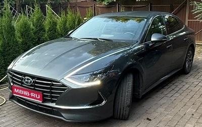 Hyundai Sonata VIII, 2020 год, 2 300 000 рублей, 1 фотография