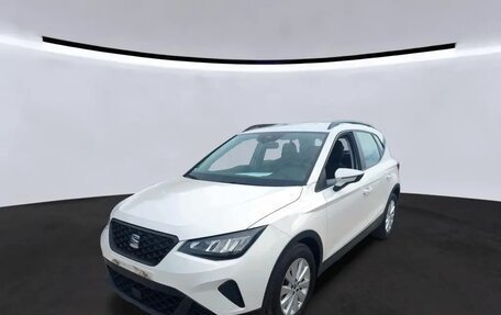SEAT Arona I, 2023 год, 1 532 000 рублей, 1 фотография